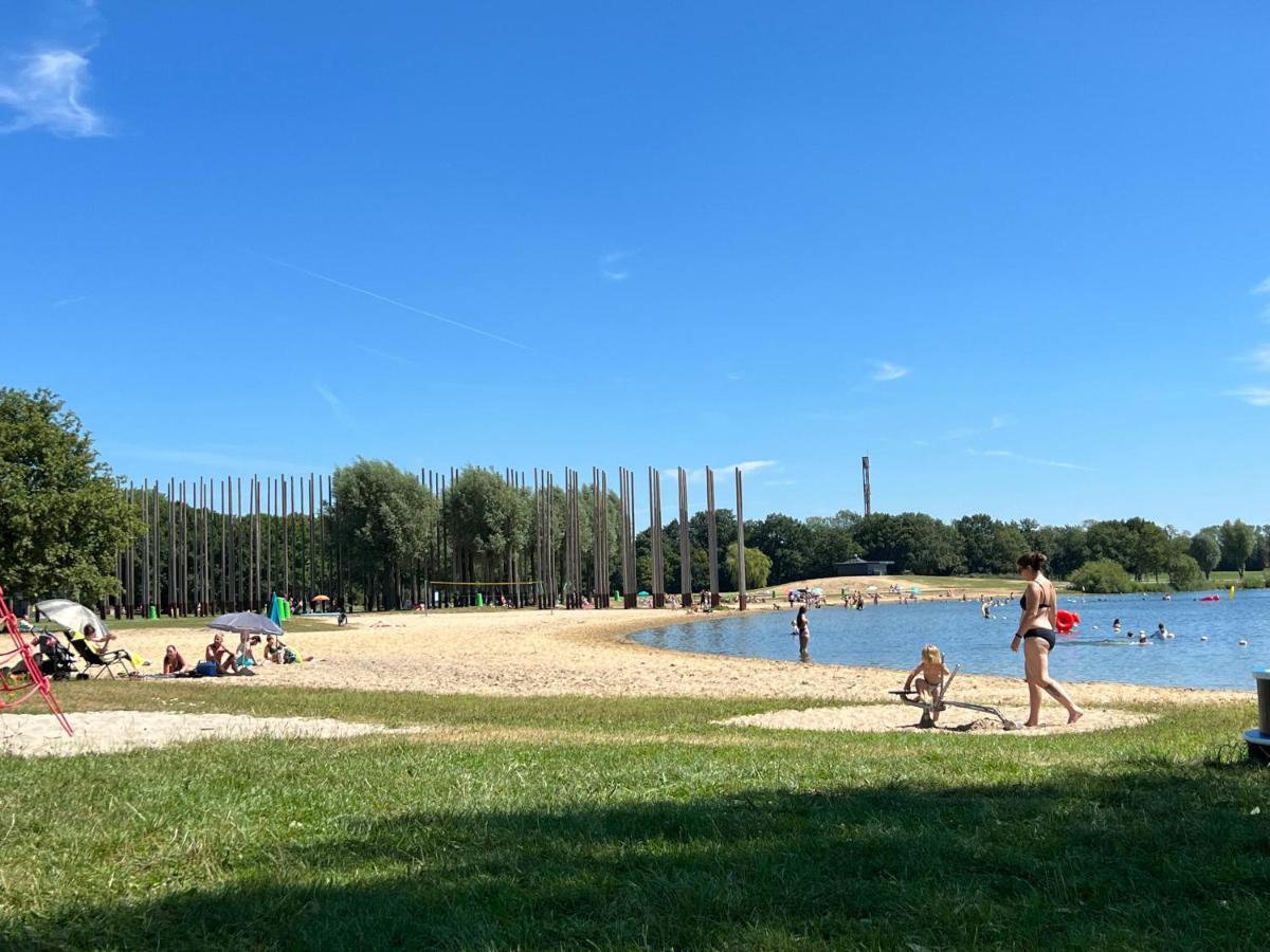 Supergezellig Vakantiehuis Met Hele Grote Tuin Bij Nijmegen Ewijk Exterior photo